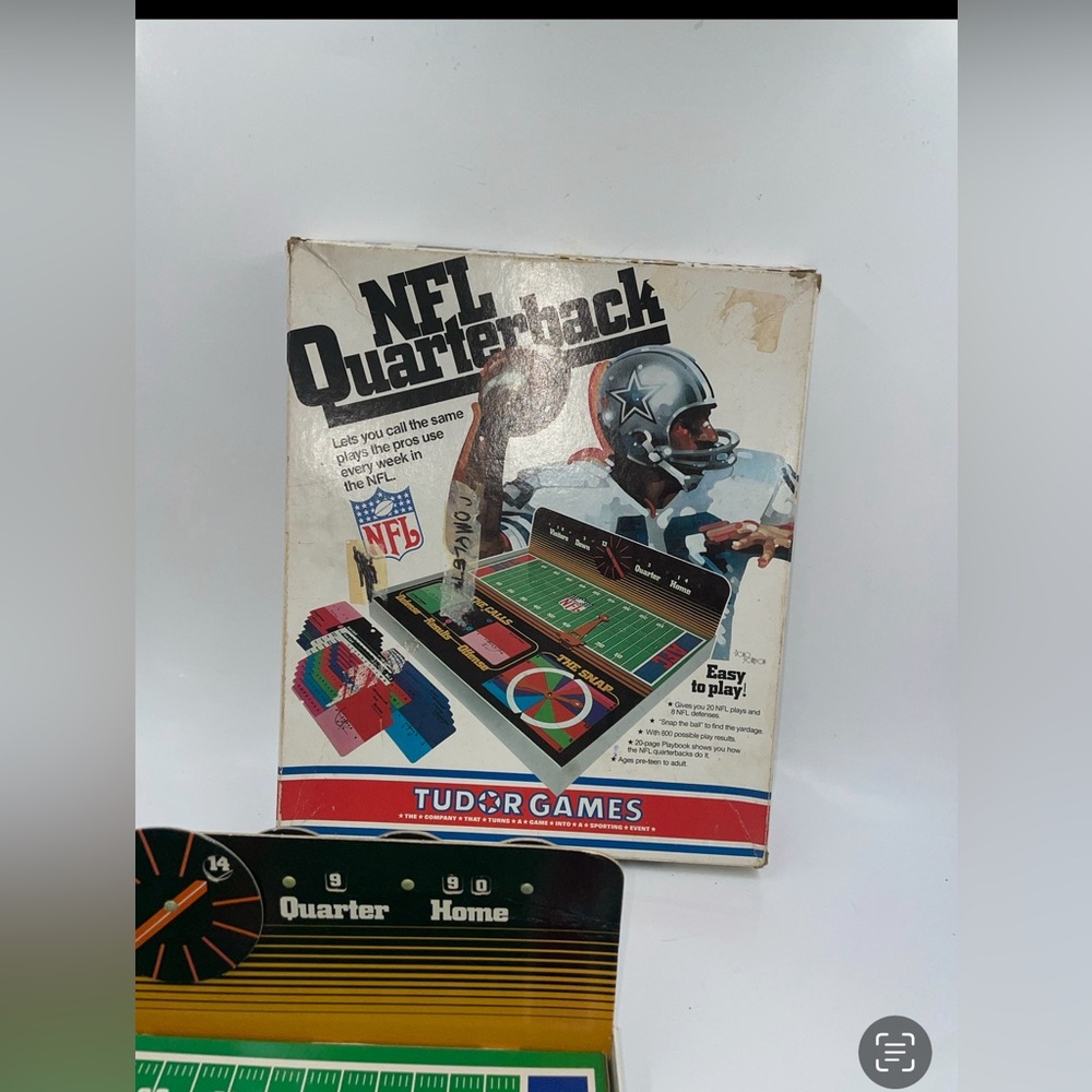 Vintage 1978 Tudor Games NFL Quarterback Football Board Game Cowboys.
